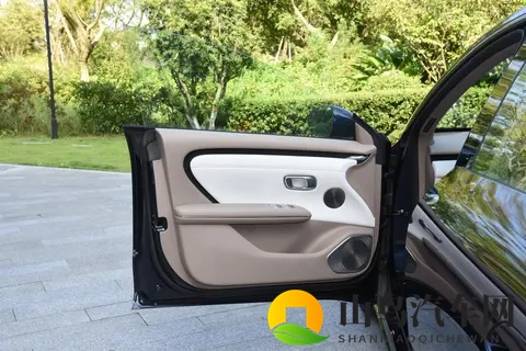 长安启源A06携大空间与高效补能入场，能否打动精打细算的用户？-2