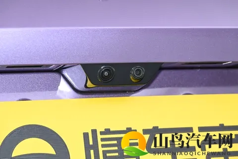 预售1399万起,磁流变悬架+全系激光雷达,深蓝L06值得关注!-1