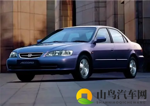 1999年出厂老雅阁，跑24小时耐力赛？平均车速遭质疑-3