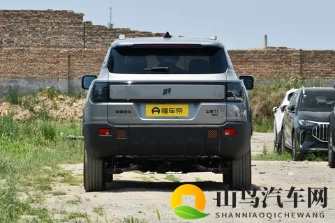 解读捷途山海 T1 四驱版：三电机真四驱 + 1500 公里续航，可城可野-3