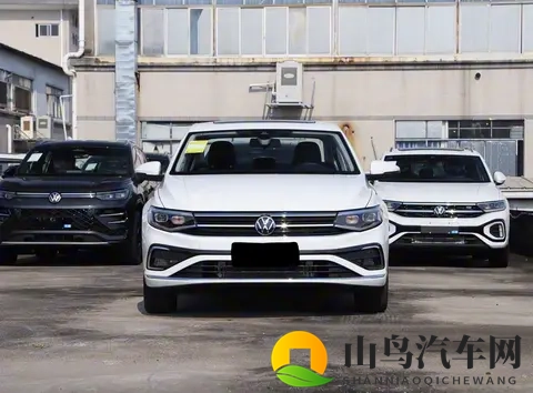 将界2第3集打扑克80秒：汽车打扑克秀智能，未来出行新体验-2