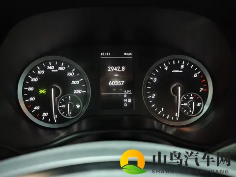 富二代app无限解锁版大小：豪门应用无限制体验容量-2