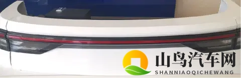 科普｜汽车车灯的材料组成，终端应用催生创新发展-3