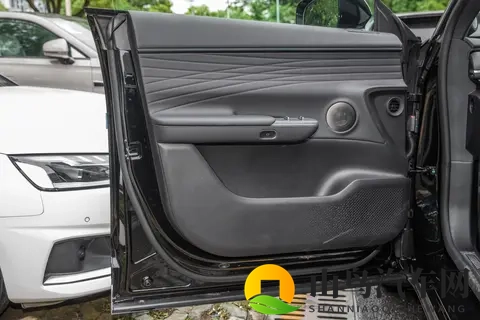 20万级豪华大五座SUV新选择！星纪元ET隐藏干货大起底！-1