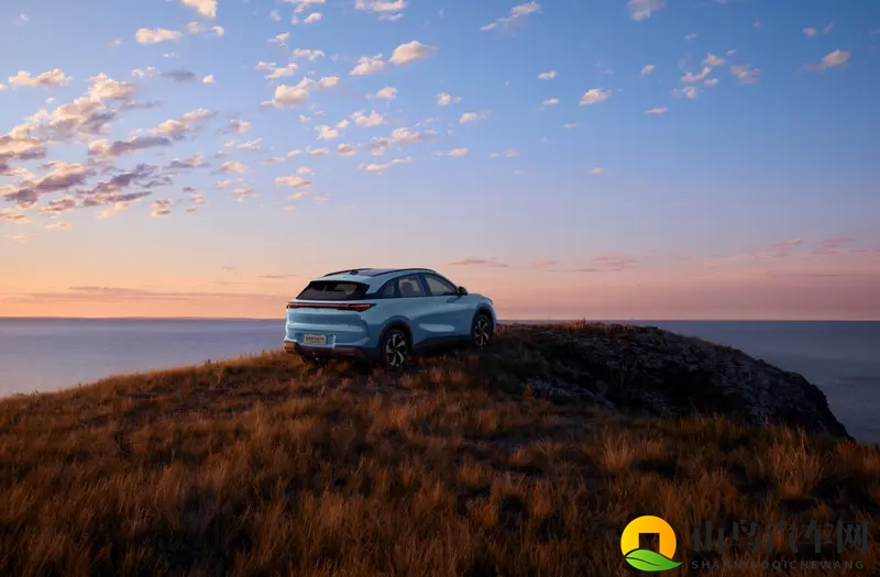 年轻家庭的SUV之争:全新阿尔法T5增程版和尚界H5-1