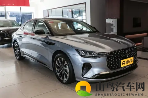 1698万买豪华中型车?林肯Z不同版本选买攻略,看完不纠结-1