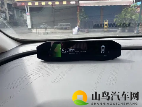 深度体验昊铂超充的速度与激情。-2