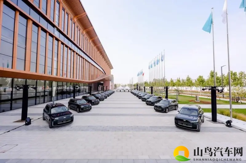 奇瑞风云T11全球上市,重新定义豪华安全大六座SUV-1