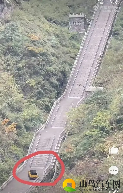 《绝了！奇瑞天门山“测试变事故秀”，护栏：我太难了》-2