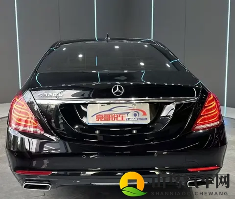 32万多拿下17年奔驰S320L，豪华依旧，气场不输当年！-2