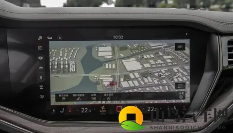 纯进口的中大型SUV，配20T发动机+空气悬挂，25款大众途锐能买？-1