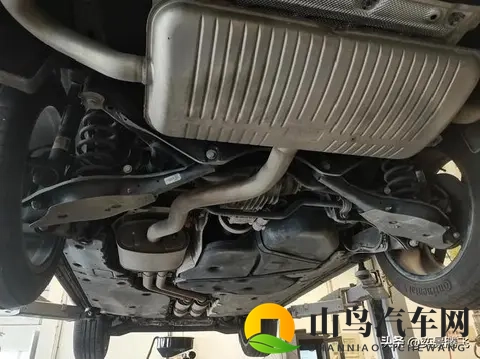 买车选面子or实用奥迪Q2L裸车起价1298万引发热议-3