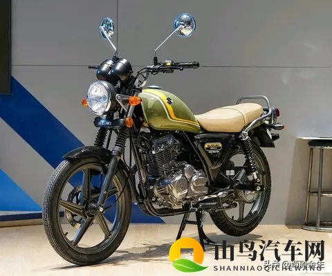 500公里续航+复古造型！铃木酷飚150实测感受，槽点也很明显！-3