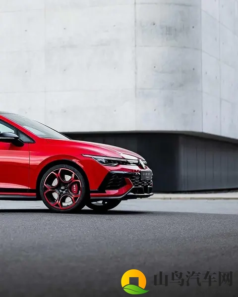 老车迷疯了，GTI居然还活着，它比电动车更懂人心-3