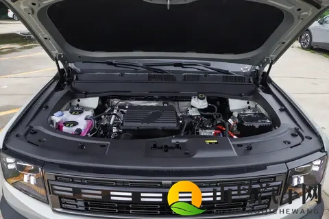 试驾捷途山海T1：全能家用SUV，买菜接娃、露营越野都能搞定-2