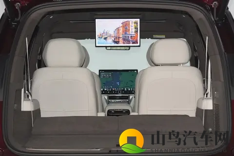 1300km 续航 + 零重力座椅！腾势 N8L 把家庭 SUV 的舒服焊死了-1