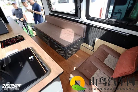 998万起，小空间 大作为！福田露营大师G7，实用主义者理想之选-1