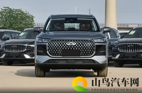 1059万元起，奇瑞全新瑞虎8预售，两种外观，16T达到  200马力-1