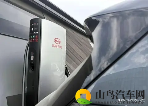 火影忍者黄片18：《火影忍者：成人内容18集，注意年龄限制》-2