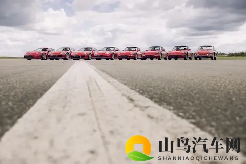 历代保时捷911设计师都是谁？-3