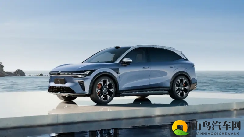 20 万级销冠焕新！极氪 7X 预售3款车型，值吗？-1