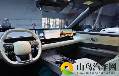 5万级纯电车拼配置,九气囊挑战安全标准,772公里续航搅局市场-2