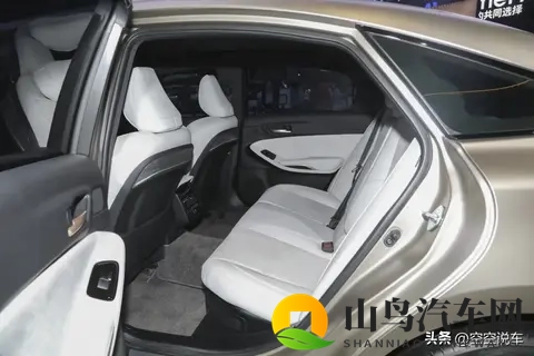 雷克萨斯ES“换标车”拿出诚意,降至1077万,月销10031台,真香-2