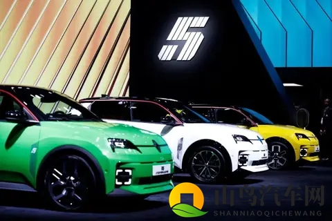 快被法规压垮了的小车-3