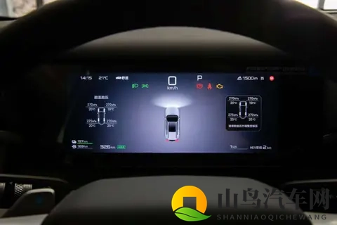 方程豹钛7四驱Max版深度体验：科技大空间SUV的务实之选-1