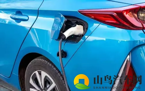 纯电换增程一年后直言：这三大痛点让我后悔不已！-3