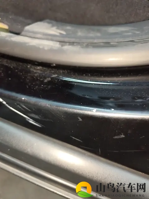 20万出头，圆梦保时捷Cayenne，体验经典豪华SUV-2