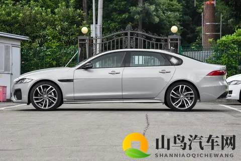 27 万级英伦豪华轿车怎么选?捷豹 XFL 全系配置解析-2