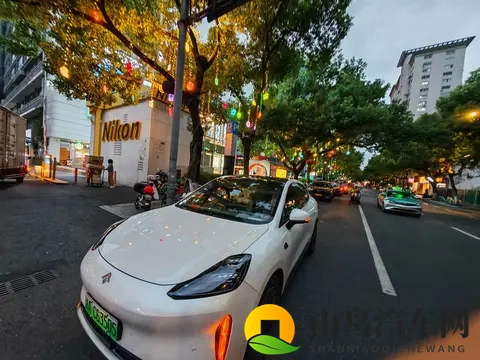 昊铂为全运会加油-1