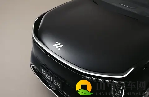 智己汽车发布LS9官图,品牌旗舰SUV正式亮相-2