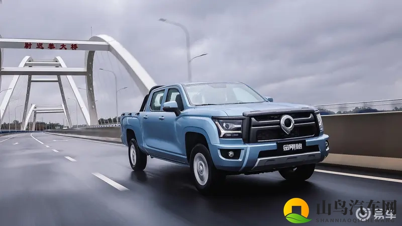 时尚多用途皮卡焕新上市,2026款金刚炮售价8.98万起-1