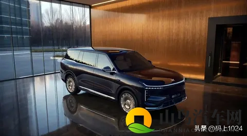 智己LS9正式开启预售，预售价3469万起，权益价3369万起-3