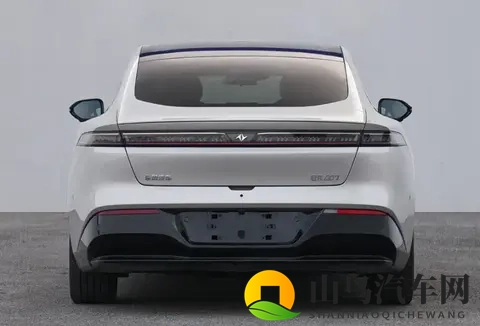 配四个轮毂电机,国内首台量产轮毂电机车型曝光-2