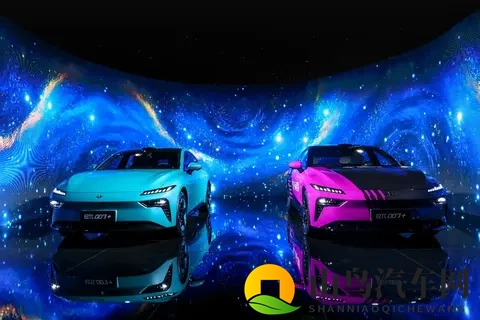 东风奕派eπ007+ 居然14万就把四驱、雷达、算力变全家桶了呀-3