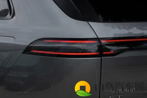 20万左右买C级SUV，空气悬架+电磁减震，带劲不？-2