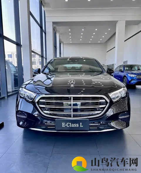 售价4299万元起，2026款奔驰E级经典版亮相，豪华不止一步之遥！-3