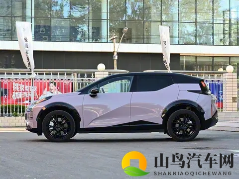 全新纯电SUV即将上市！外观炫酷动感，搭双电机四驱，续航超500Km-1