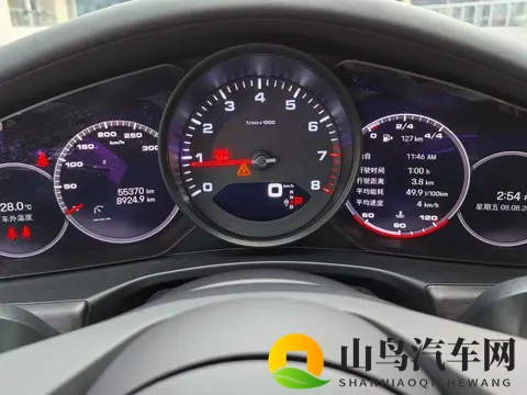 74万拿下保时捷Panamera，29T+8AT，体验速度与激情-2