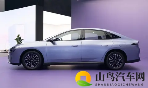 日产新车N6即将预售,价格能打动年轻人?动力与设计亮点抢先看!-1