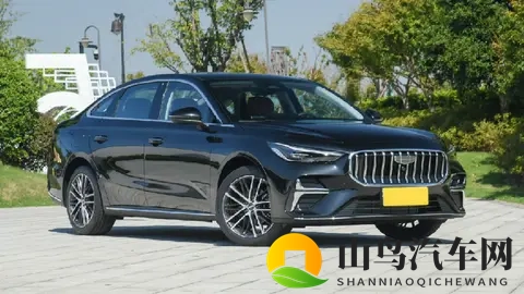 中国品牌家轿双雄对决,长安逸动凭什么稳坐“一哥”之位?-2