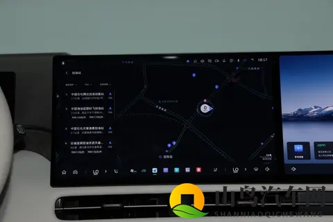 大7座MPV,2+2+3布局,5屏联动+23个音响,高山7实力如何?-1