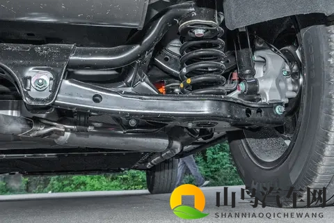 15 万级三电机真四驱来袭 捷途山海 T1 上市 可城可野承包全场景出行-2