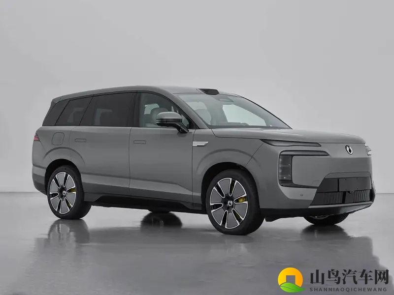 腾势N8L:2个配置版本,29.98万起,消费者买账不-1