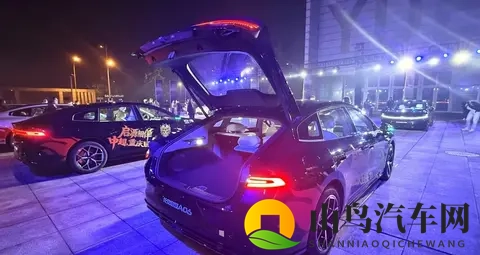 长安启源A06正式上市！1099万起，标配800V高压平台-1