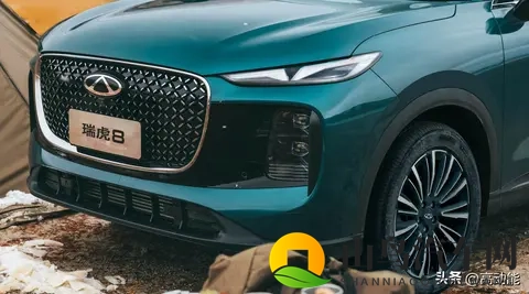 一车双面、动力提升 奇瑞第五代瑞虎8预售1059万起-2