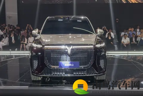 岚图第30万台车泰山下线！车长5米23，轴距3米12，综合续航1400km-1